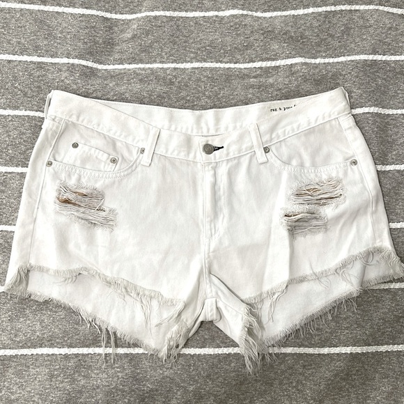 Rag & Bone| White Marin Destroyed Denim Cut Off Shorts| Sz 31 - Picture 3 of 7